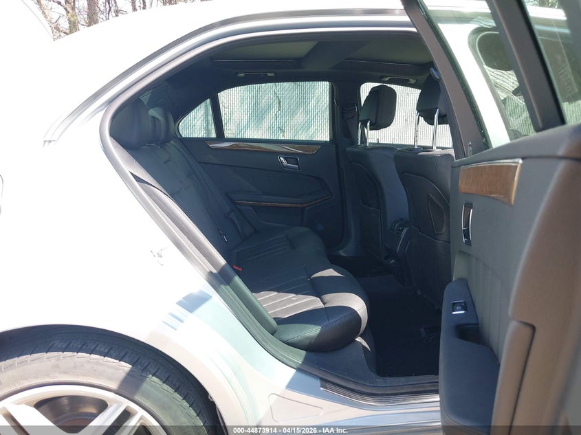 2011 Mercedes-Benz E 550 4Matic VIN: WDDHF9AB1BA442780 Lot: 44873914