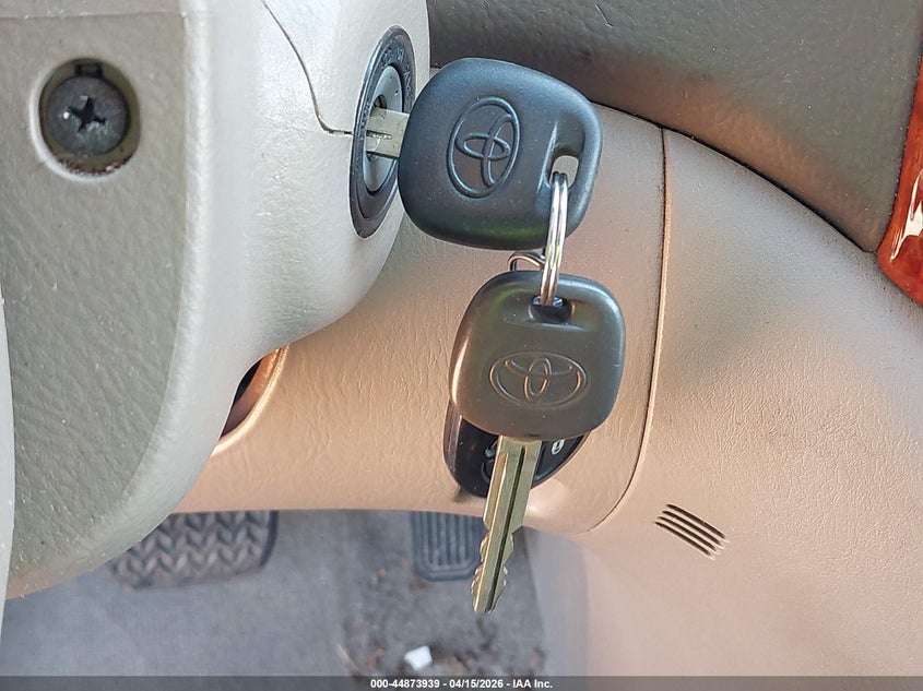 2007 Toyota Sienna Xle Limited VIN: 5TDBK22C87S001703 Lot: 44873939