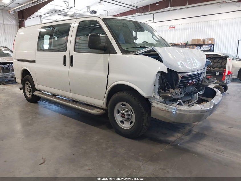 2018 GMC SAVANA 2500 auction photo 1