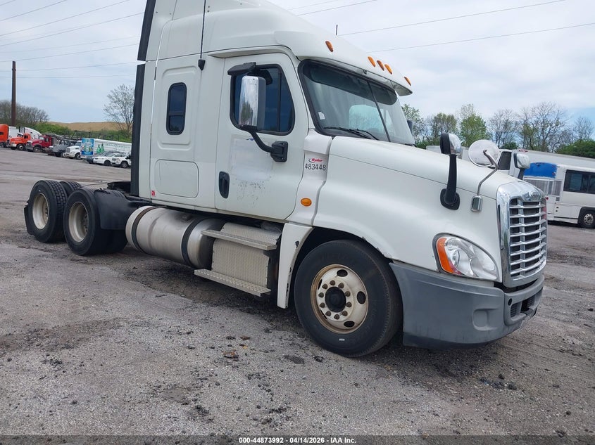 2013 Freightliner Cascadia 125