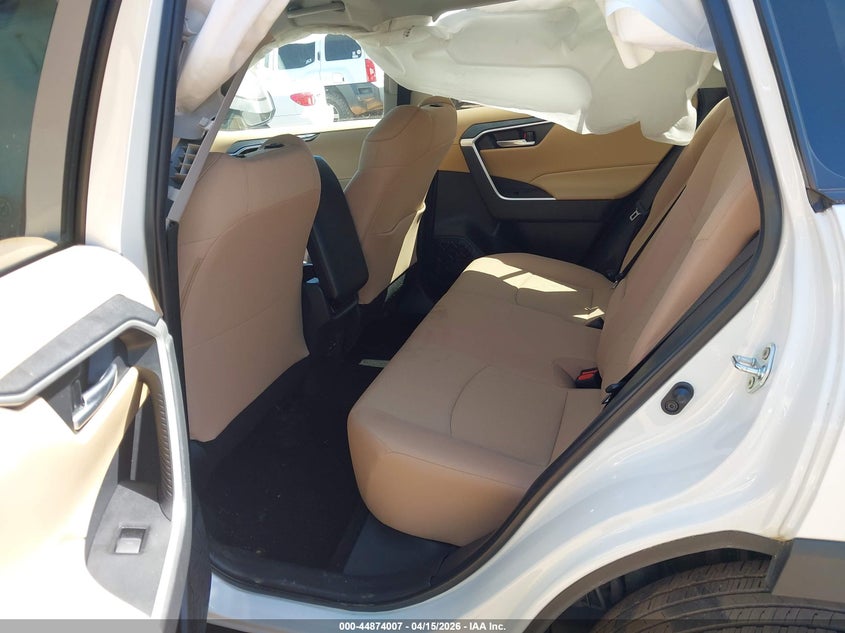 2024 Toyota Rav4 Xle VIN: 2T3W1RFVXRC260687 Lot: 44874007