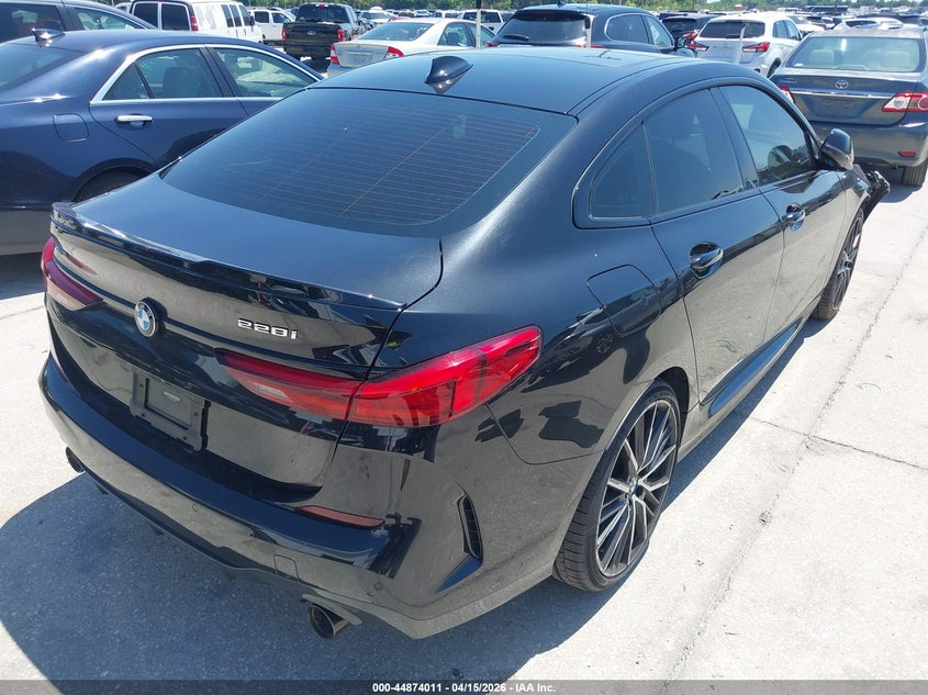 VIN: WBA73AK00M7G56222 2021 BMW 228I GRAN COUPE XDRIVE