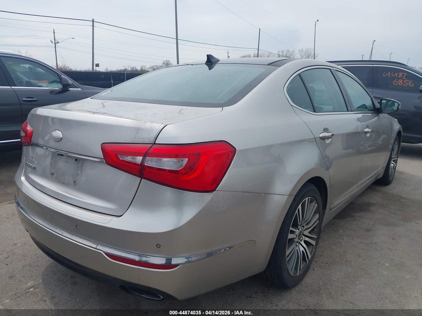 2014 Kia Cadenza Premium