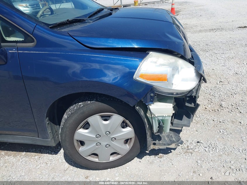 2010 Nissan Versa 1.8S VIN: 3N1BC1AP5AL458528 Lot: 44874042