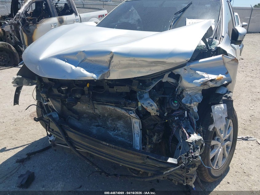 2018 NISSAN ROGUE auction photo 6