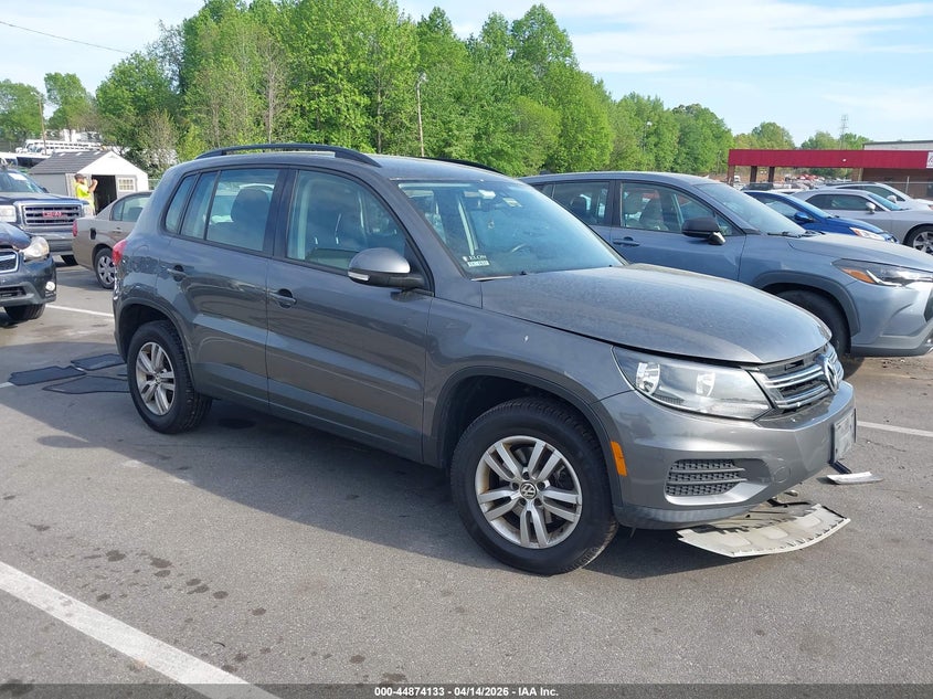 2016 VOLKSWAGEN TIGUAN S