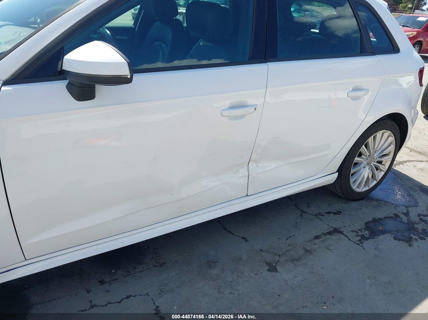 2016 Audi A3 E-Tron 1.4T Premium VIN: WAUUPBFFXGA153068 Lot: 44874166