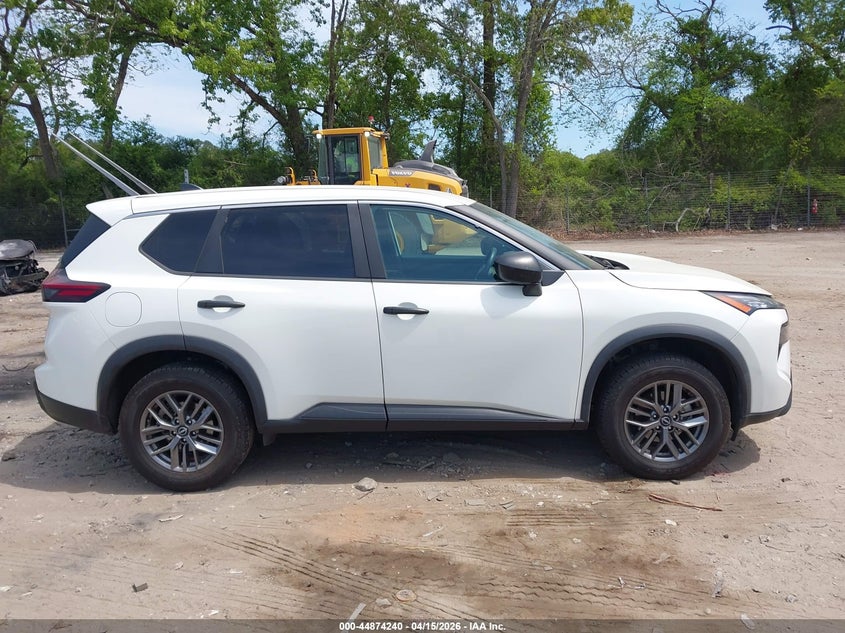 2024 Nissan Rogue S Intelligent Awd VIN: 5N1BT3AB8RC731817 Lot: 44874240