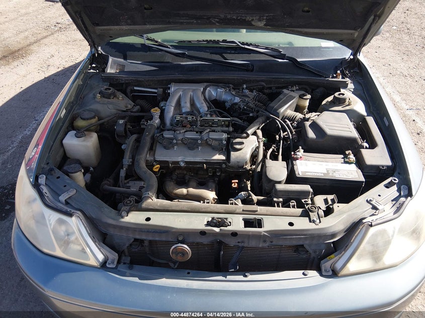 2000 Toyota Avalon Xl VIN: 4T1BF28B7YU033084 Lot: 44874264