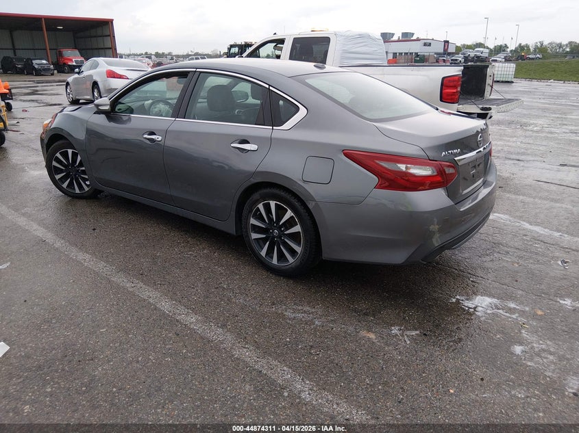 2018 NISSAN ALTIMA auction photo 3