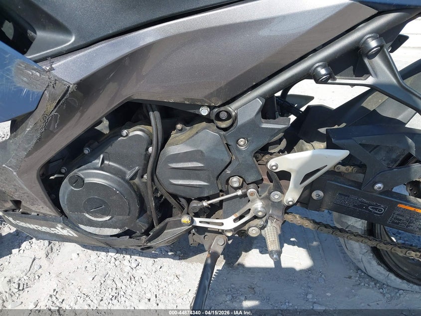 2022 Kawasaki Ex400 VIN: JKAEXKH13NDAG8795 Lot: 44874340