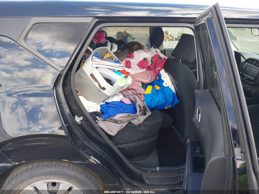 2020 KIA SOUL auction photo 8
