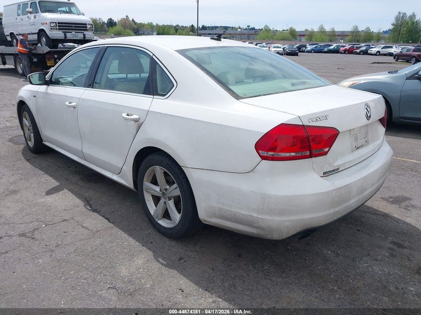 2015 Volkswagen Passat 1.8T Limited Edition