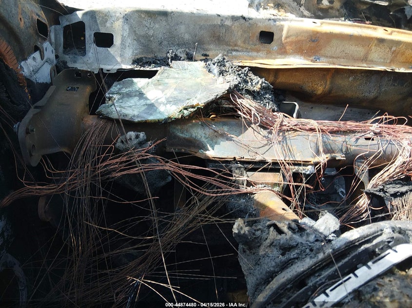 2015 Chevrolet Malibu 2Lt VIN: 1G11D5SL1FU100521 Lot: 44874480