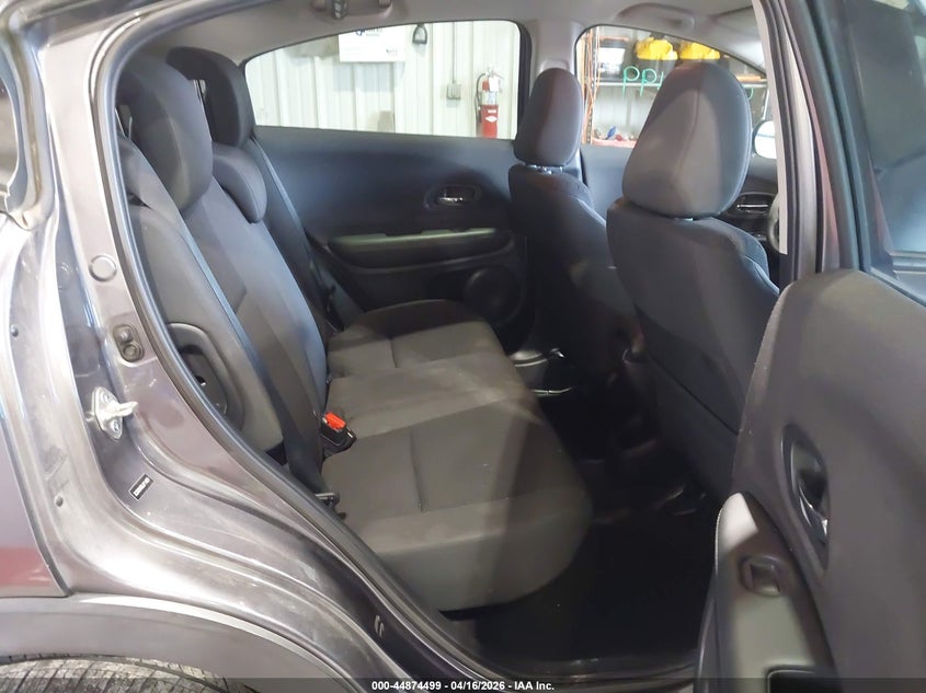 VIN 3CZRU5H38LM714851 2020 HONDA HR-V 2WD LX