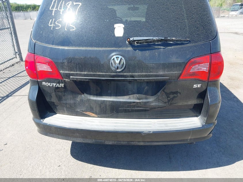 2012 Volkswagen Routan Se VIN: 2C4RVABG4CR277107 Lot: 44874515