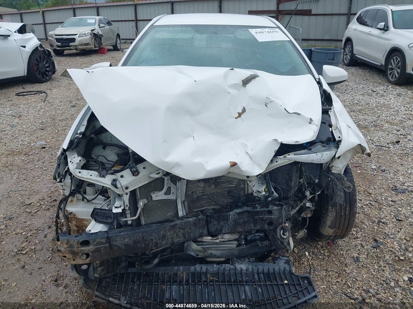 2016 Toyota Corolla Le VIN: 2T1BURHE1GC566380 Lot: 44874659