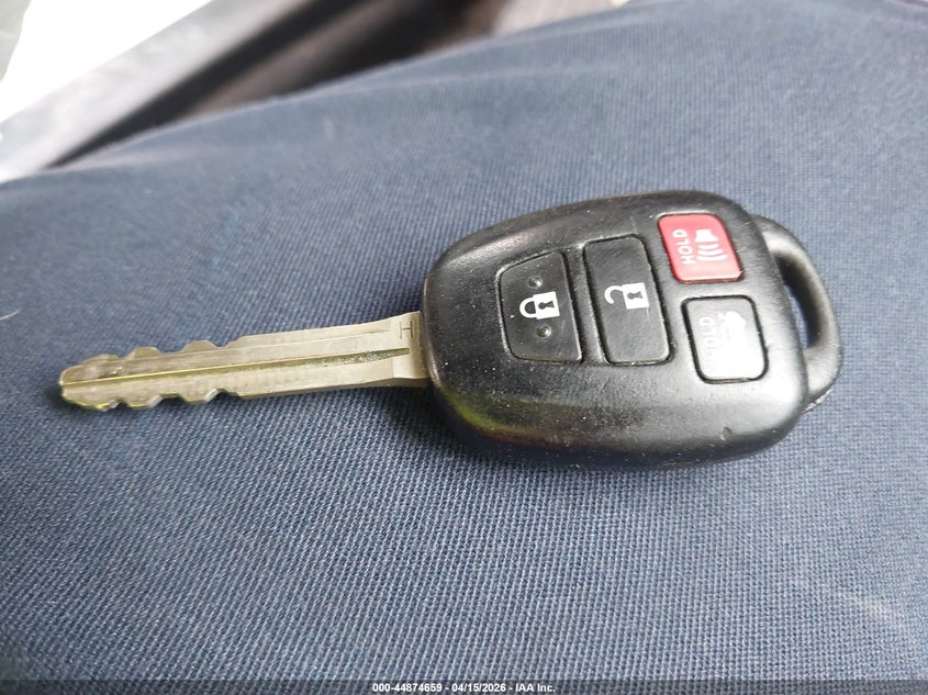 2016 Toyota Corolla Le VIN: 2T1BURHE1GC566380 Lot: 44874659