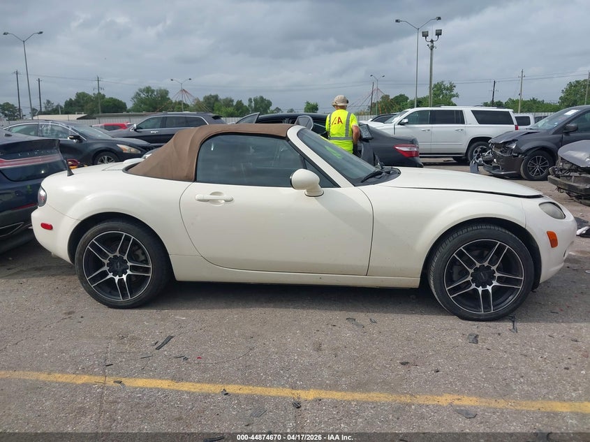 2006 Mazda Mx-5 Grand Touring VIN: JM1NC25FX60116594 Lot: 44874670