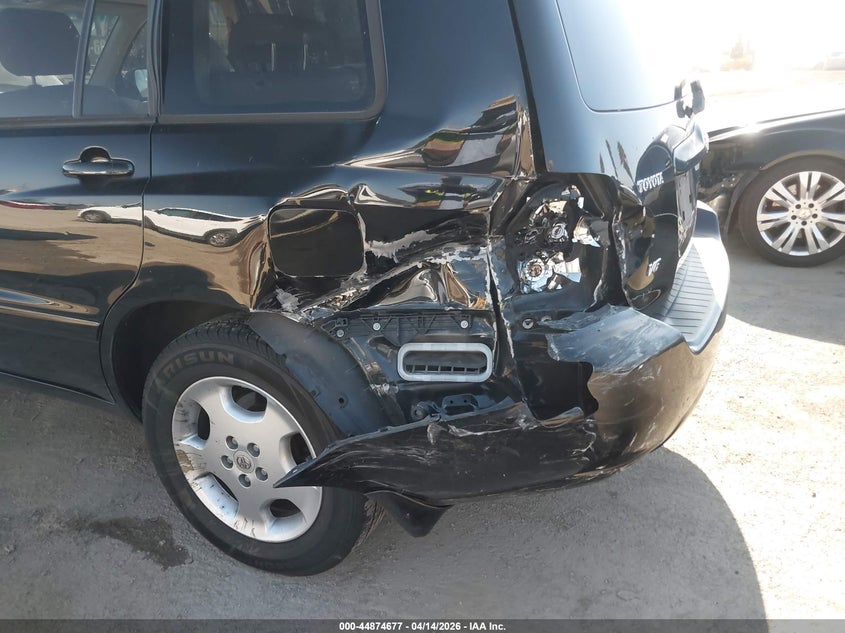 2004 Toyota Highlander Limited V6 VIN: JTEDP21A540017717 Lot: 44874677