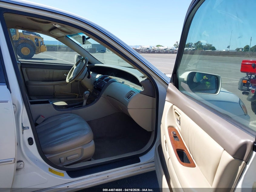 2001 Toyota Avalon Xls