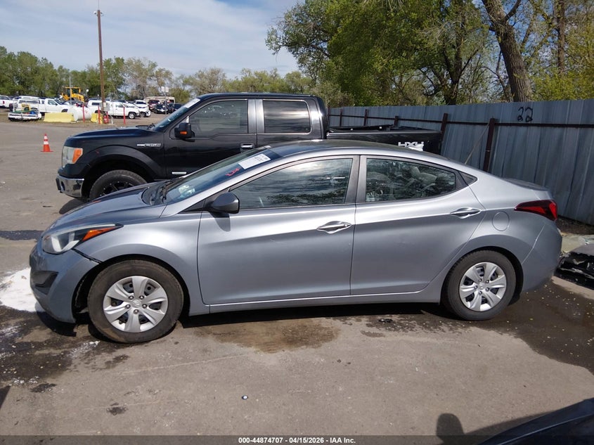 2016 Hyundai Elantra Se VIN: 5NPDH4AE8GH710627 Lot: 44874707