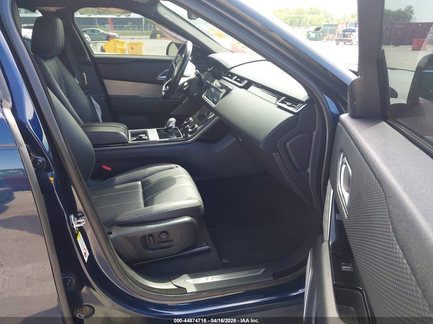 2021 LAND ROVER RANGE ROVER VELAR auction photo 5
