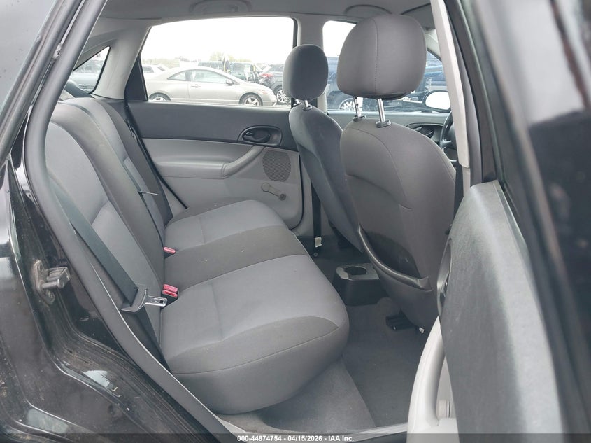 2007 Ford Focus S/Se/Ses VIN: 1FAFP34N57W324295 Lot: 44874754