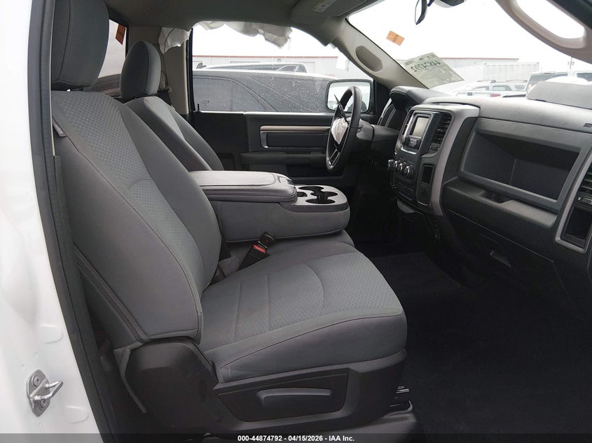 2019 Ram 1500 Classic Tradesman 4X2 8' Box VIN: 3C6JR6DT8KG674789 Lot: 44874792