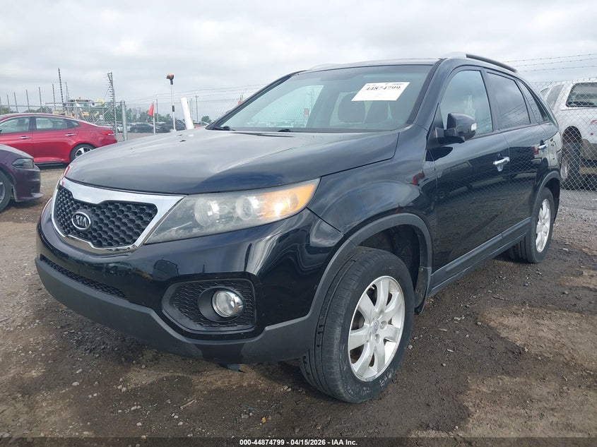 2012 KIA SORENTO auction photo 2