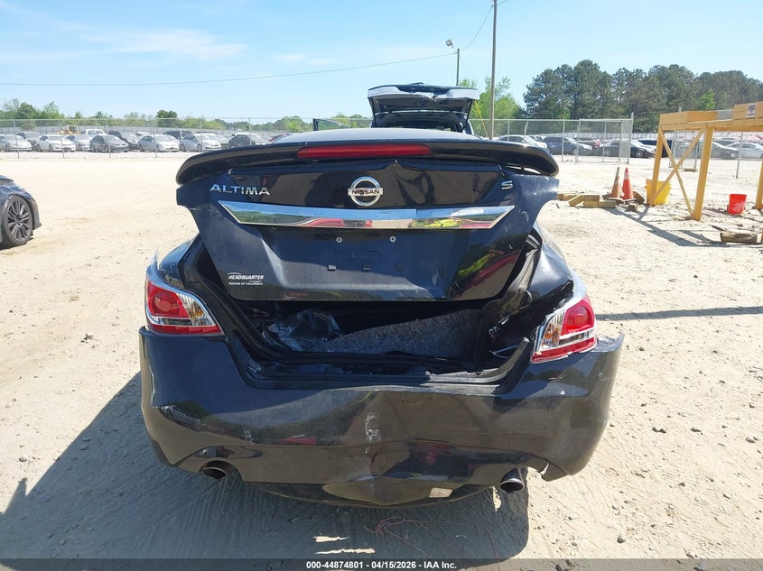2015 Nissan Altima 2.5 S VIN: 1N4AL3AP7FC442523 Lot: 44874801
