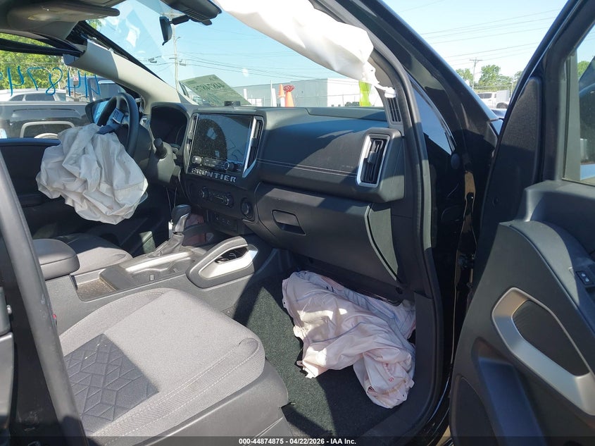 2025 Nissan Frontier King Cab Sv 4X2