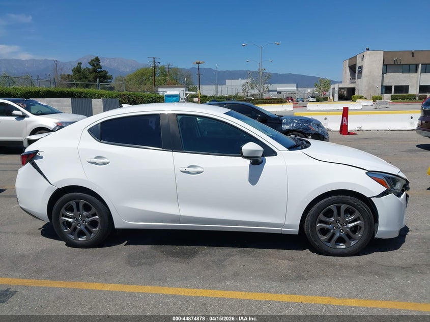 2019 Toyota Yaris Xle VIN: 3MYDLBYV5KY513565 Lot: 44874878