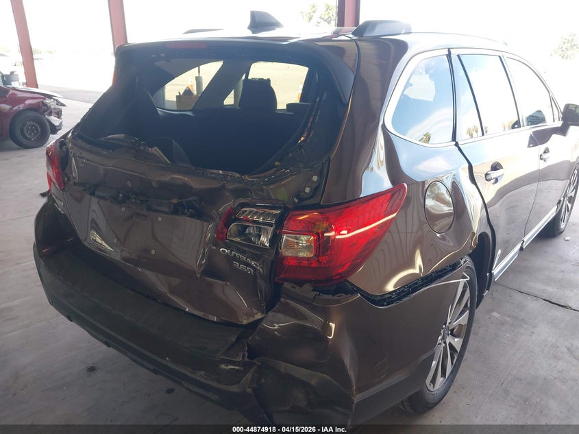 2019 Subaru Outback 3.6R Touring VIN: 4S4BSETC5K3382433 Lot: 44874918