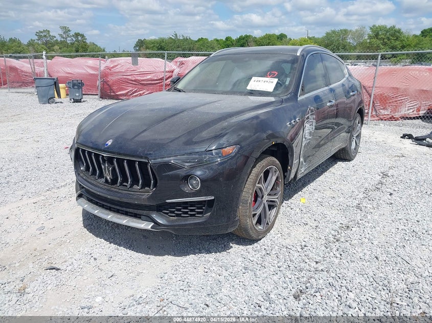 Vin: zn661xul8mx372721, lot: 45372251, maserati levante granlusso 20212