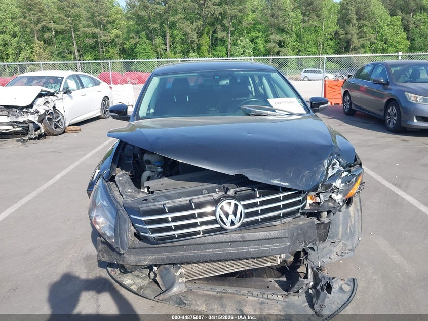 2015 Volkswagen Passat 2.0L Tdi Sel Premium VIN: 1VWCV7A32FC033084 Lot: 44875007