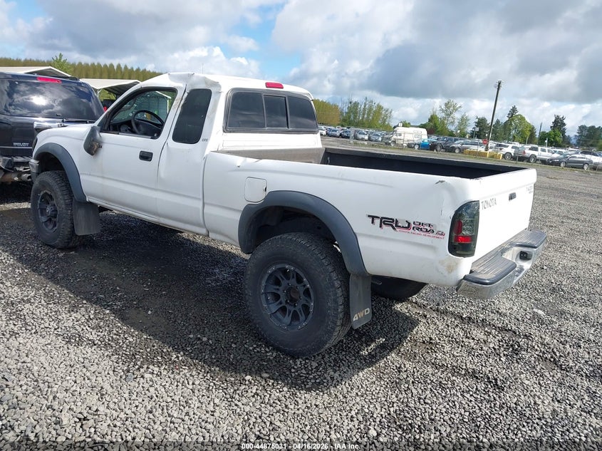 2004 Toyota Tacoma Base V6