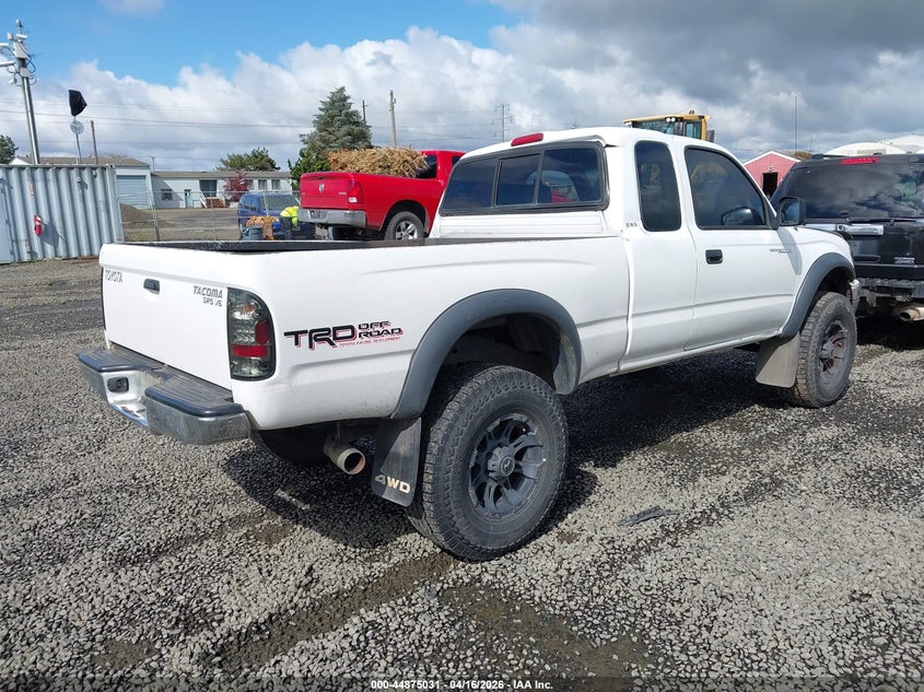 2004 Toyota Tacoma Base V6