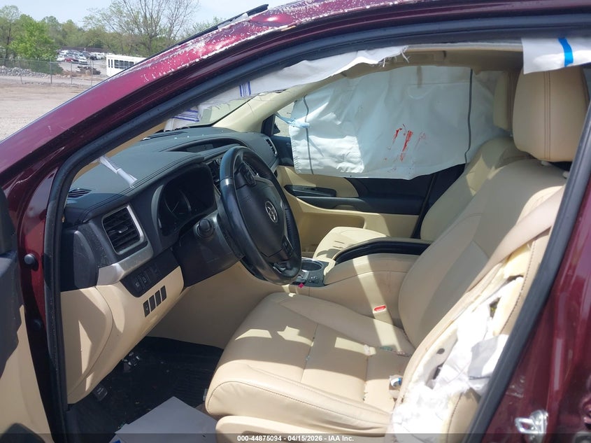 2019 Toyota Highlander Xle VIN: 5TDJZRFH6KS725923 Lot: 44875094