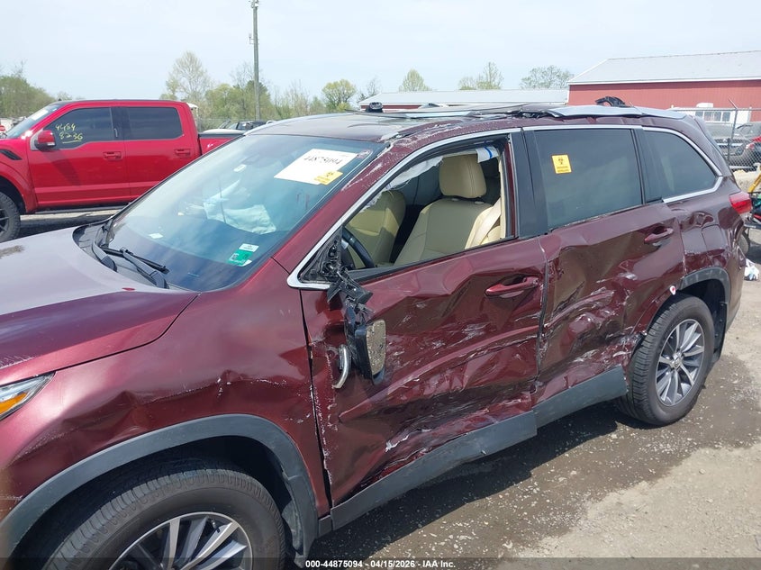 2019 Toyota Highlander Xle VIN: 5TDJZRFH6KS725923 Lot: 44875094