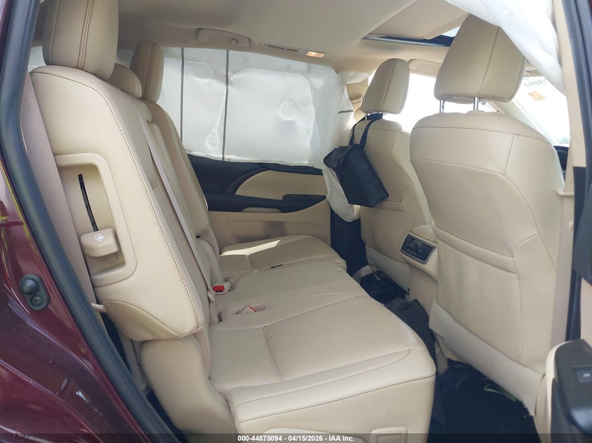 2019 Toyota Highlander Xle VIN: 5TDJZRFH6KS725923 Lot: 44875094