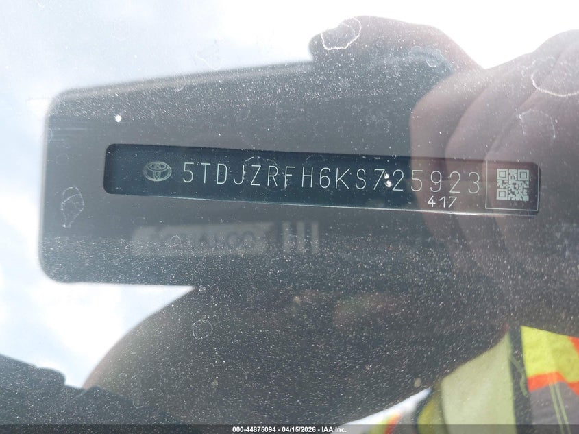 2019 Toyota Highlander Xle VIN: 5TDJZRFH6KS725923 Lot: 44875094