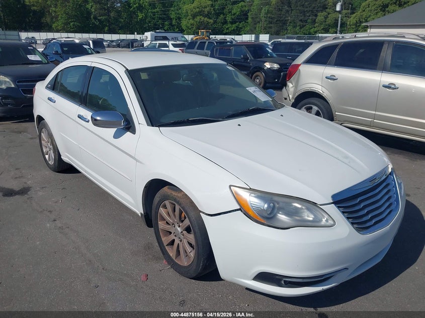 2013 Chrysler 200 Limited