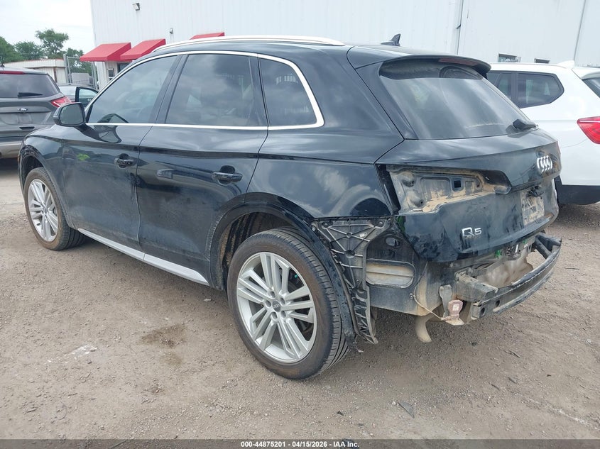 Vin: wa1cnafy6j2228702, lot: 45372532, audi q5 2.0t premium/2.0t tech premium 20183