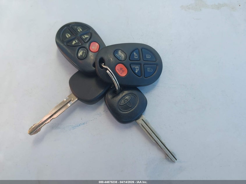 2008 Toyota Sienna Limited VIN: 5TDBK22C98S014977 Lot: 44875238