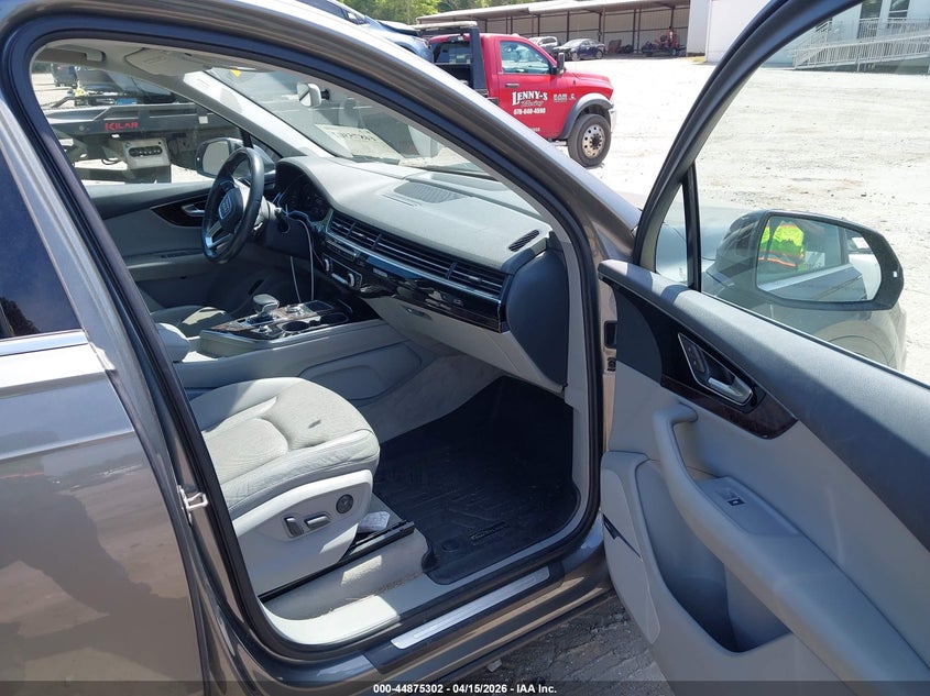 2017 Audi Q7 3.0T Premium VIN: WA1VAAF71HD007793 Lot: 44875302