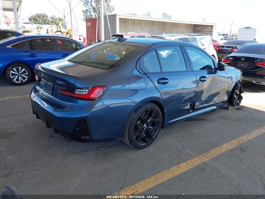 2025 BMW 3er 2.0 330I xDrive blue Lot 111044875370 Vin 3MW89CW09S8F78802