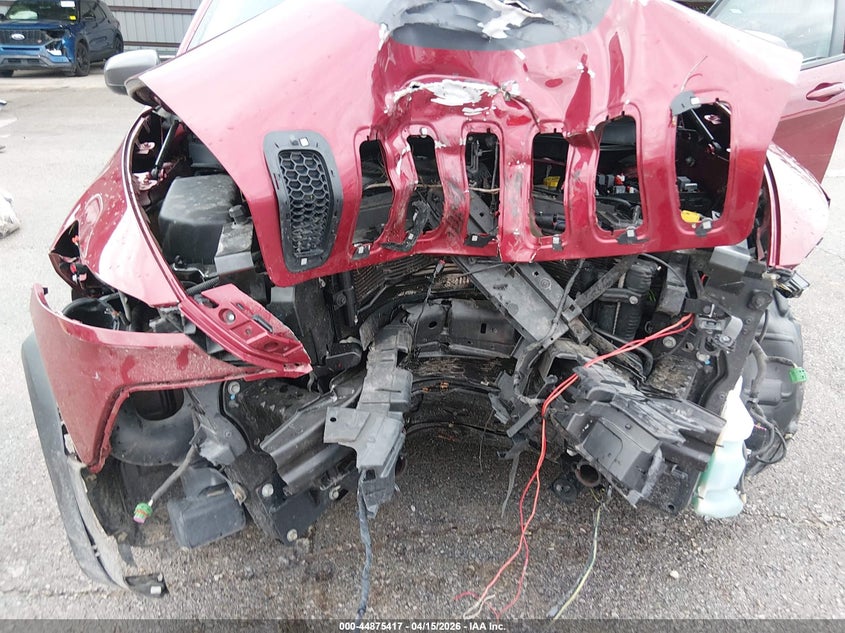 2016 Jeep Cherokee Trailhawk VIN: 1C4PJMBS2GW335883 Lot: 44875417