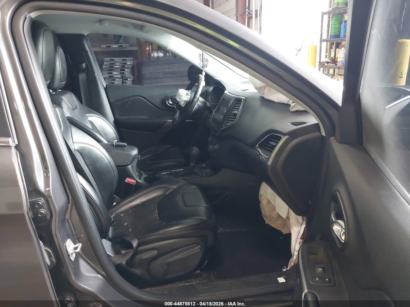 2020 Jeep Cherokee Latitude Plus 4X4 VIN: 1C4PJMLB5LD554566 Lot: 44875512