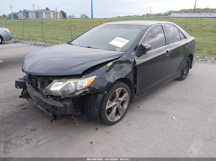 2014 Toyota Camry Se Sport 4T1BF1FK3EU390447 photo 1